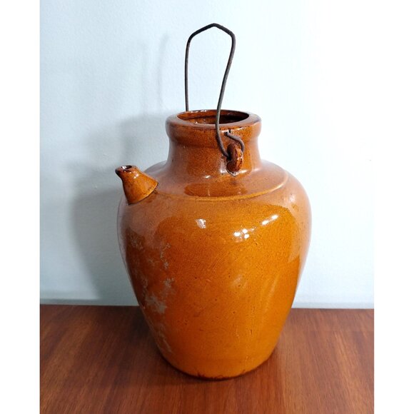 Vintage stoneware vinegar ewer, Brown glazed pottery oil jug - Picture 4 of 11